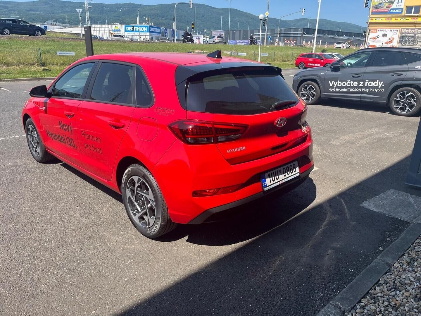 Hyundai i30, HB PD PE GO Czech! 1,5i 71 kW - fotka 3