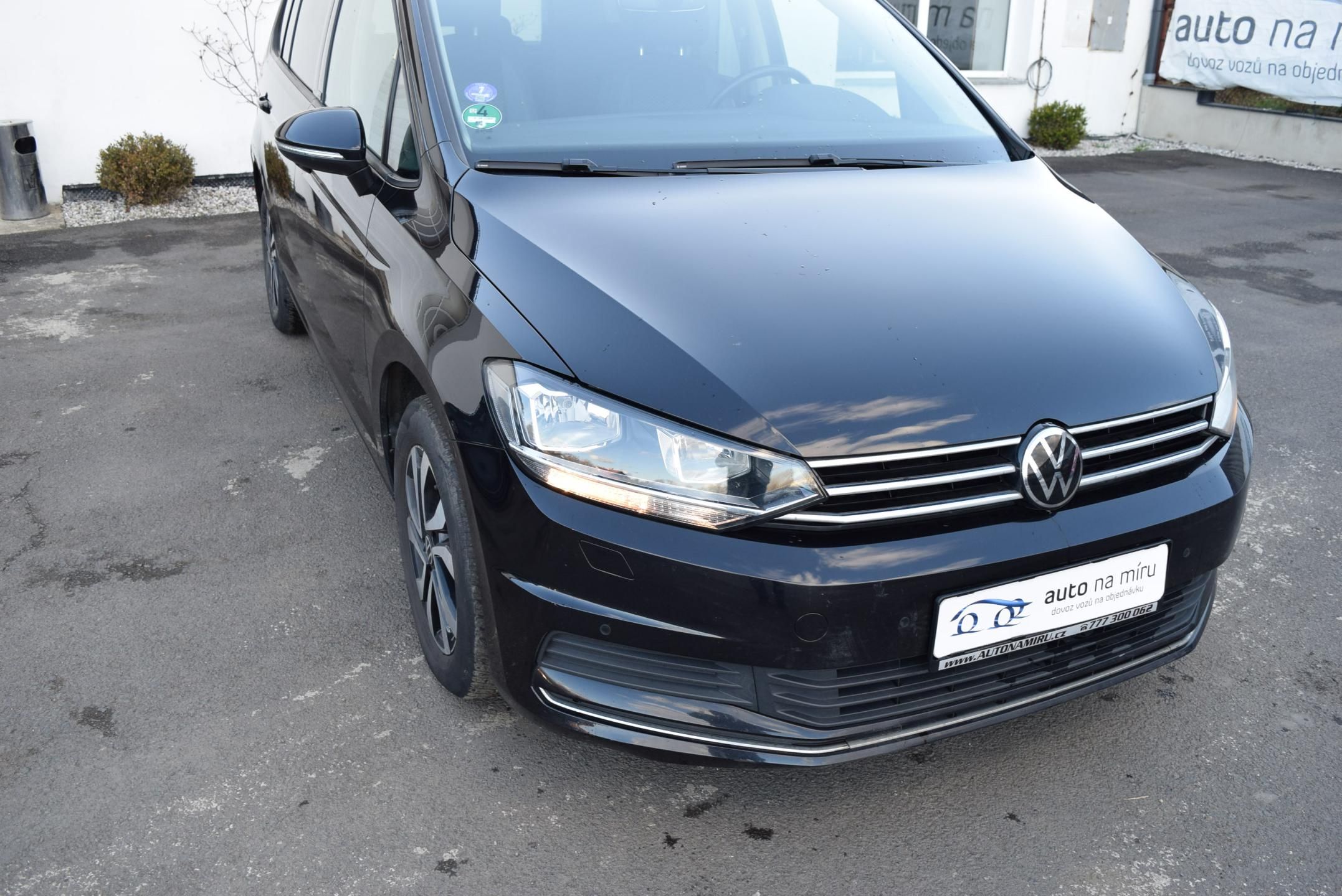 Volkswagen Touran, 1.5TSI 110kw ACTIVE 7 MÍST NAV - fotka 4