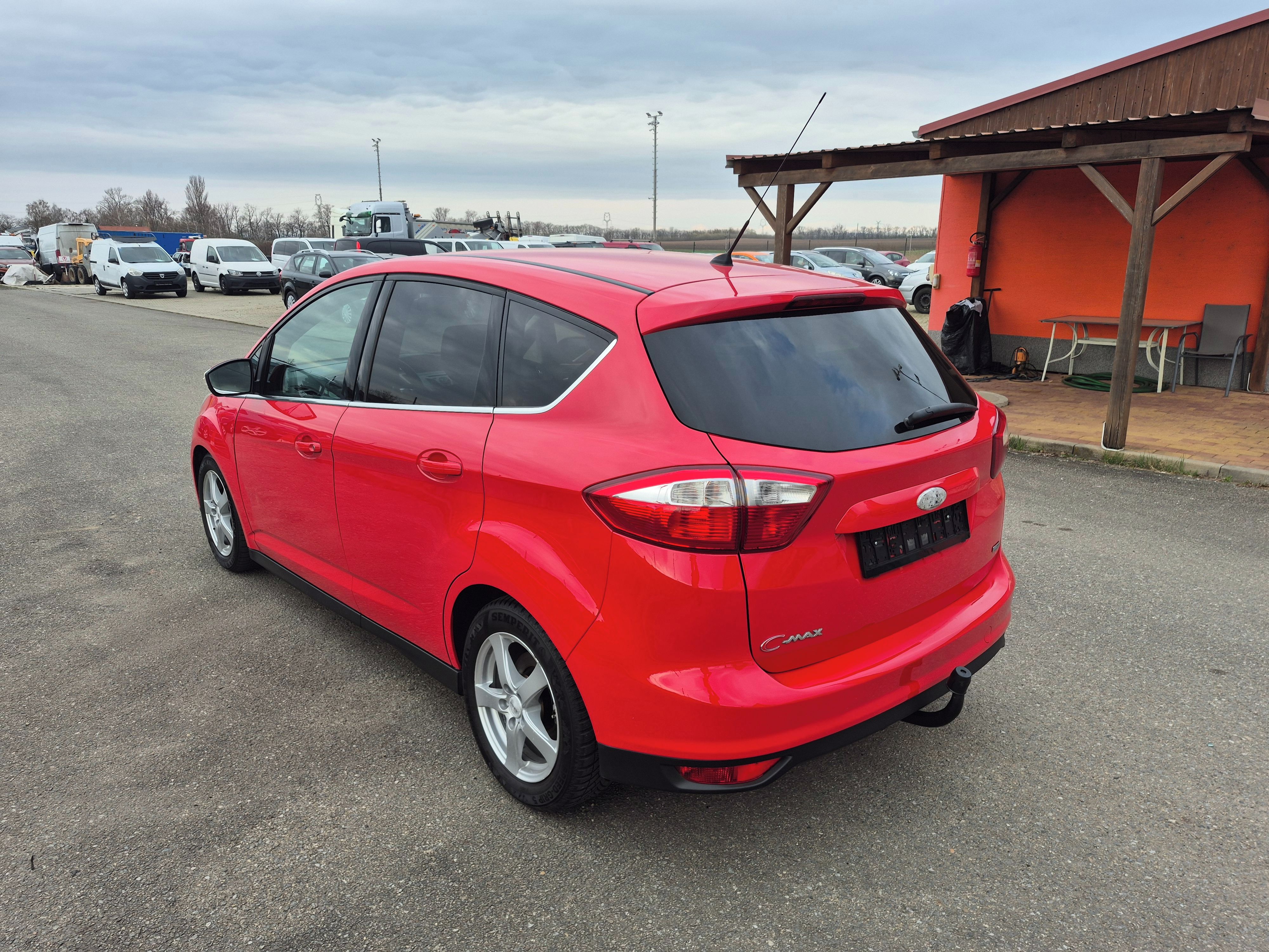 Ford C-MAX, 1,6TDCI, 70kW, klima, tažné - fotka 4