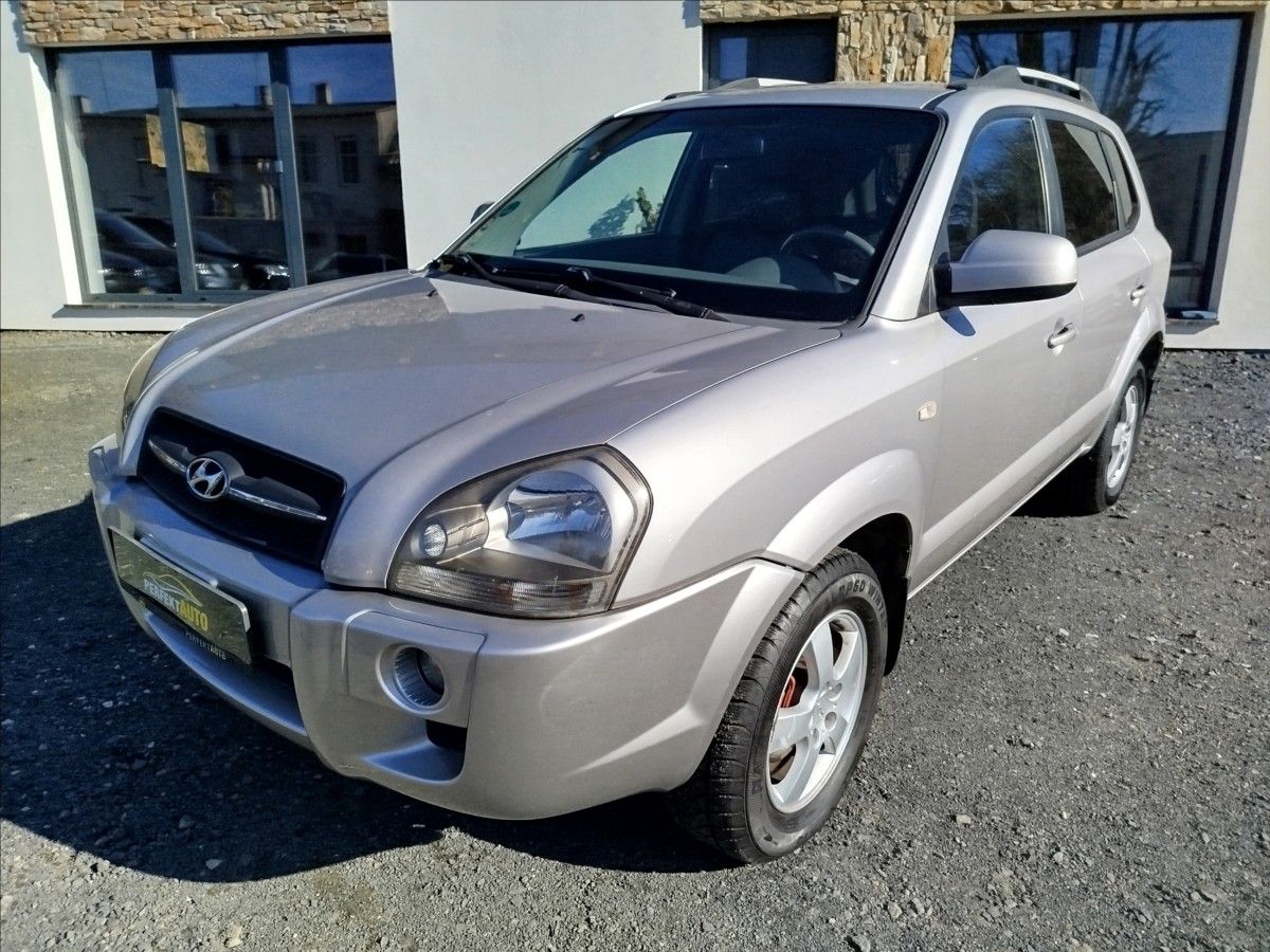 Hyundai Tucson, 2,0 i 104kW, BOHATÁ VÝBAVA