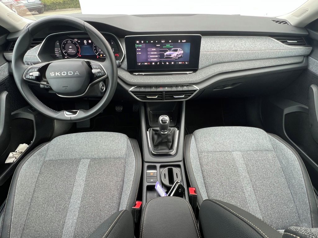 Škoda Octavia, Top Selection 1.5 TSi 110 kW - fotka 6