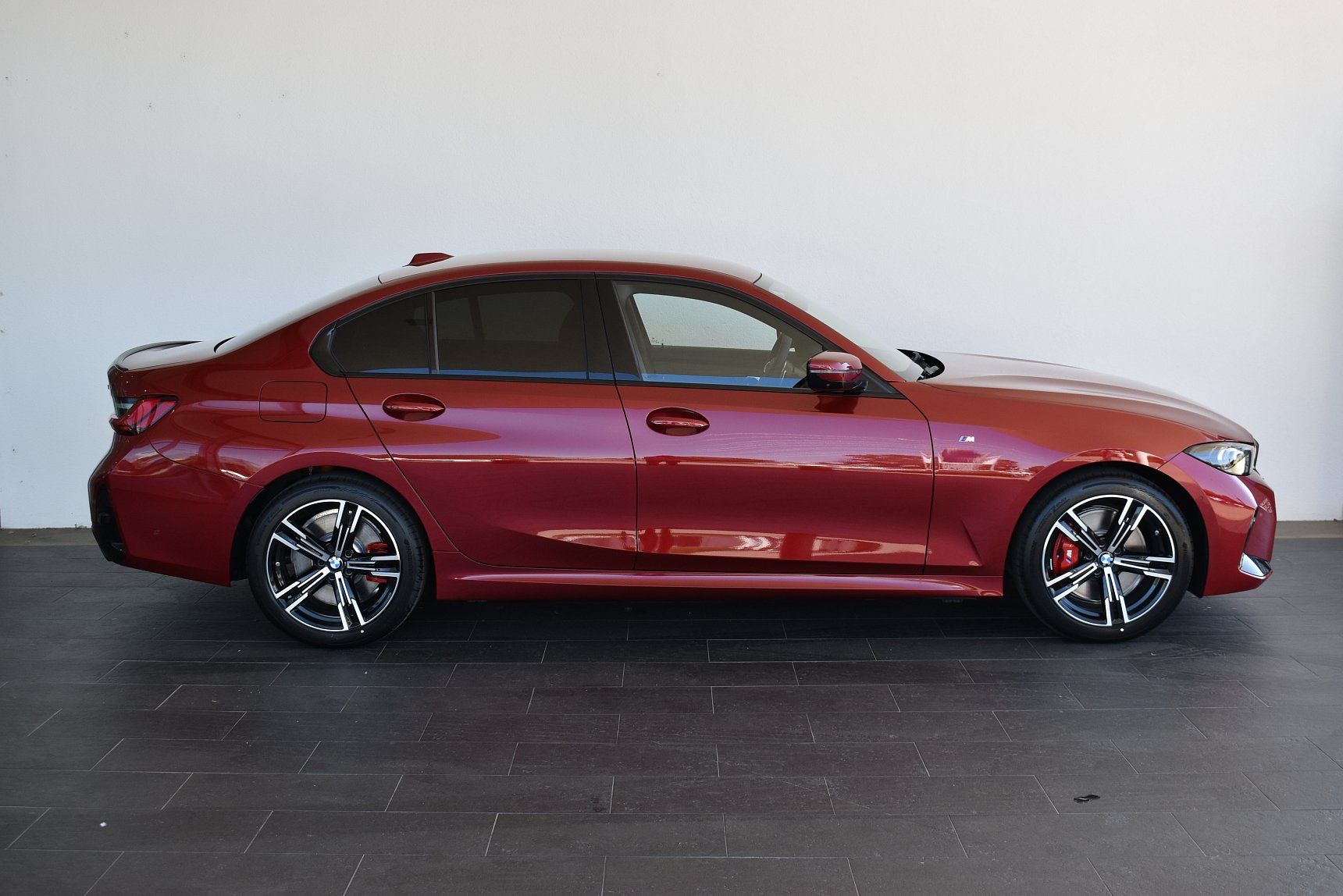 BMW Řada 3 - fotka 3