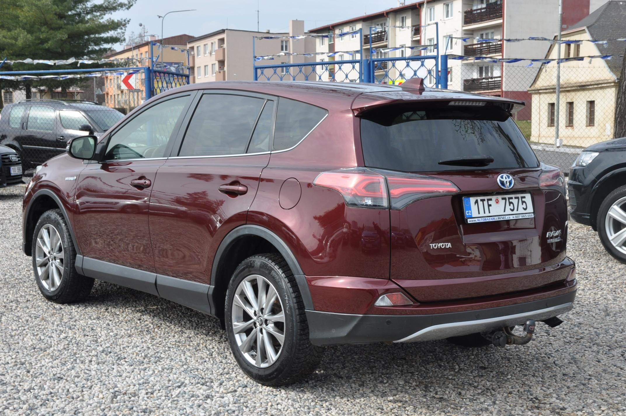 Toyota Rav4, 2.5 Hybrid 4x4 Selection Kůže - fotka 4