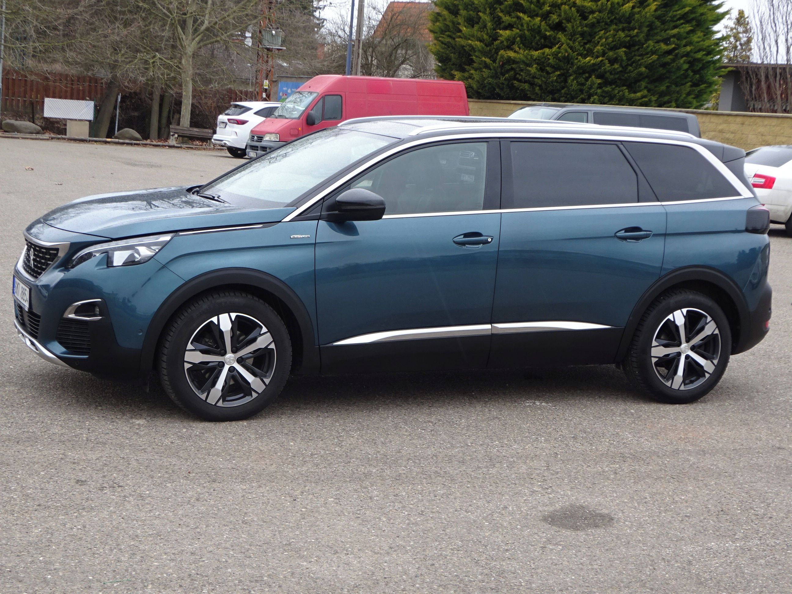 Peugeot 5008, 1.6 GT LINE (133 KW) serviska - fotka 3