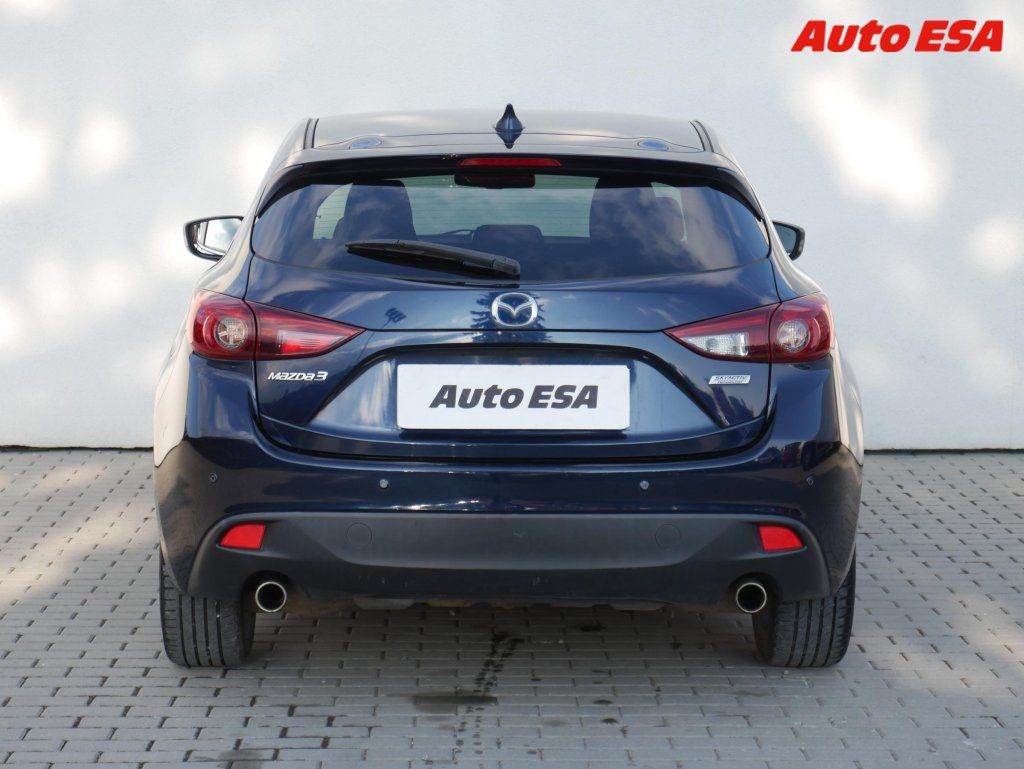 Mazda 3, 2.0 i,AC,navi,park.asist - fotka 5