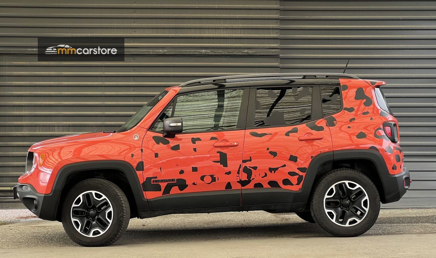 Jeep Renegade, 2.0 MTJ, 4X4, 125kW, VÝBAVA - fotka 4
