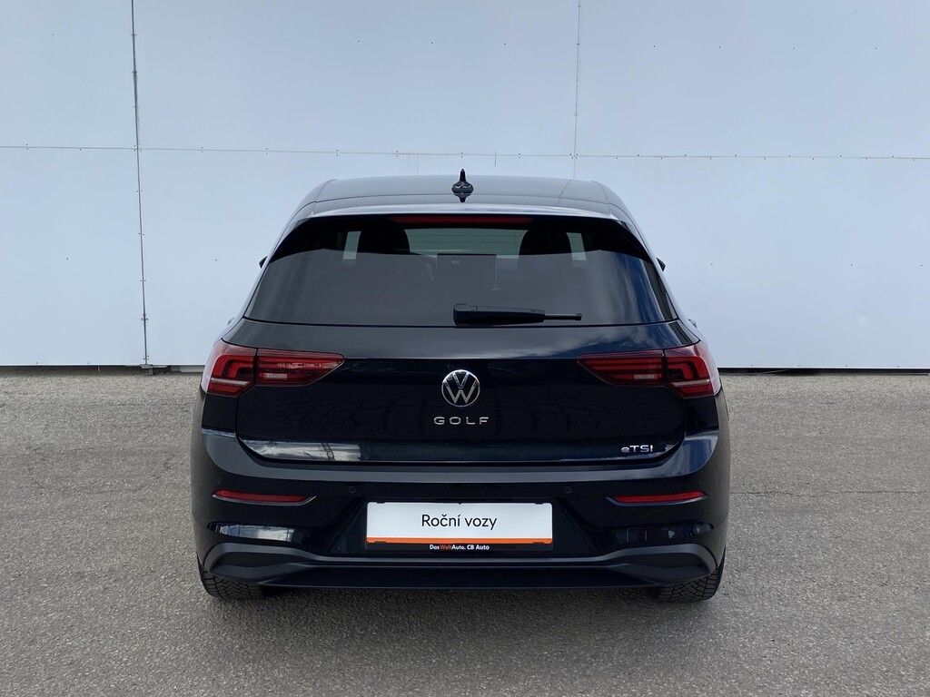 Volkswagen Golf, 1,5 e-TSI 85 kW Life DSG - fotka 6