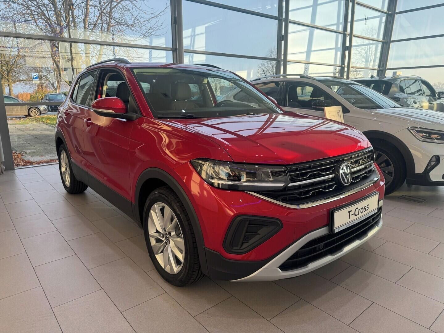 Volkswagen T-Cross, People 1.0 TSI 6G 85 kW - fotka 3