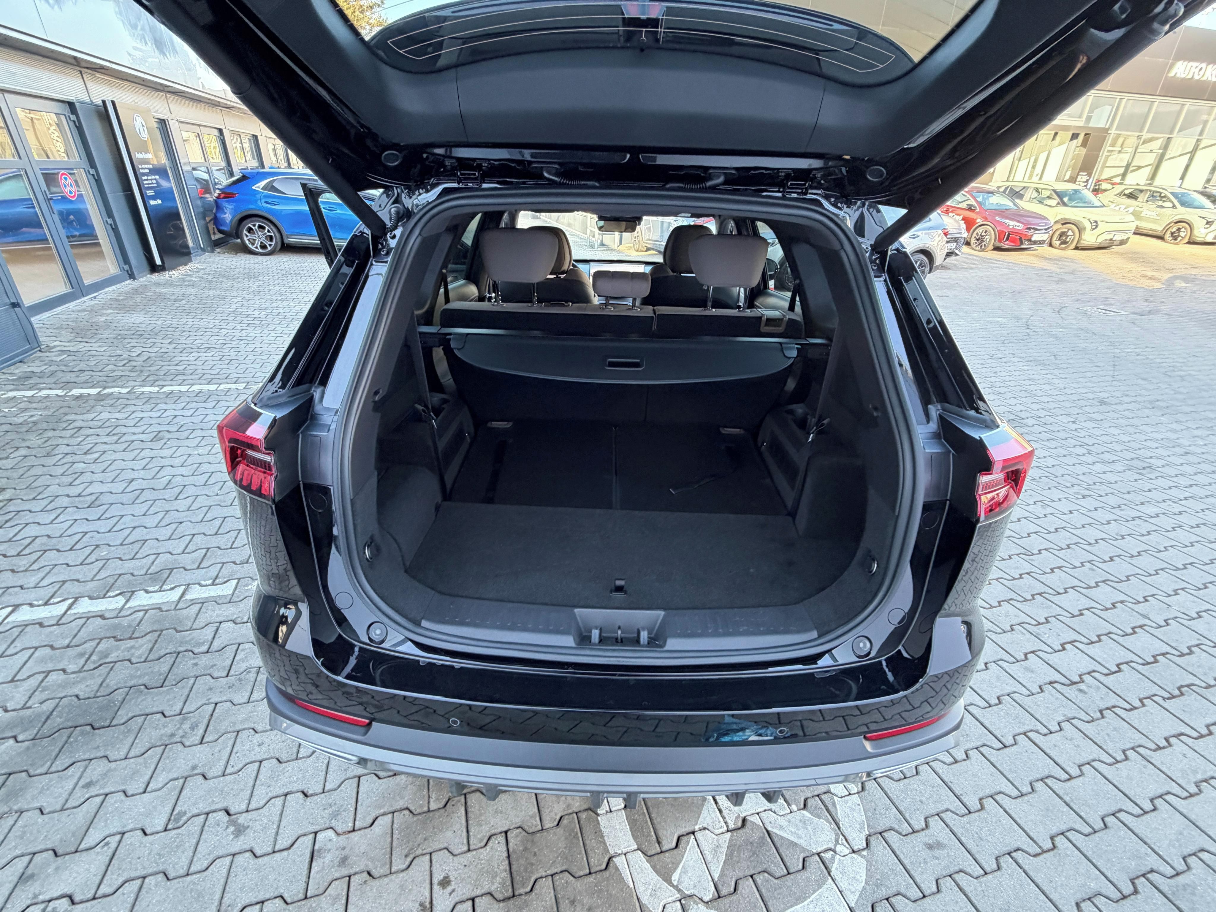 Chery Tiggo 8 PHEV, PLUG-IN HYBRYD 1.5T-GDI DHE - fotka 6