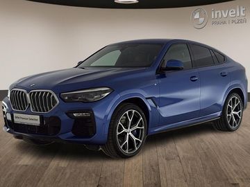xDrive40i