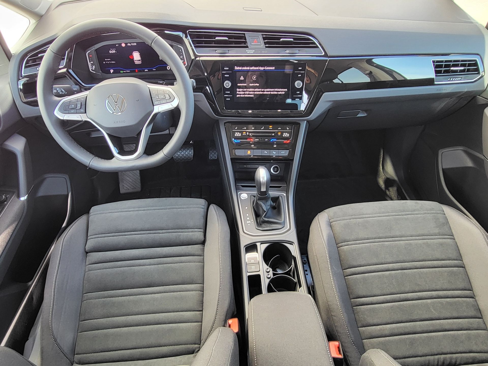 Volkswagen Touran, Touran People 1,5 TSI - fotka 5
