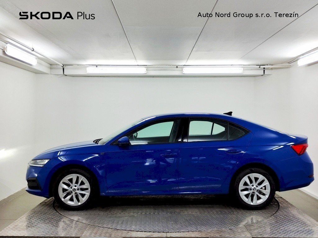 Škoda Octavia, 1.4 TSI iV 150 kW DSG Ambition - fotka 3