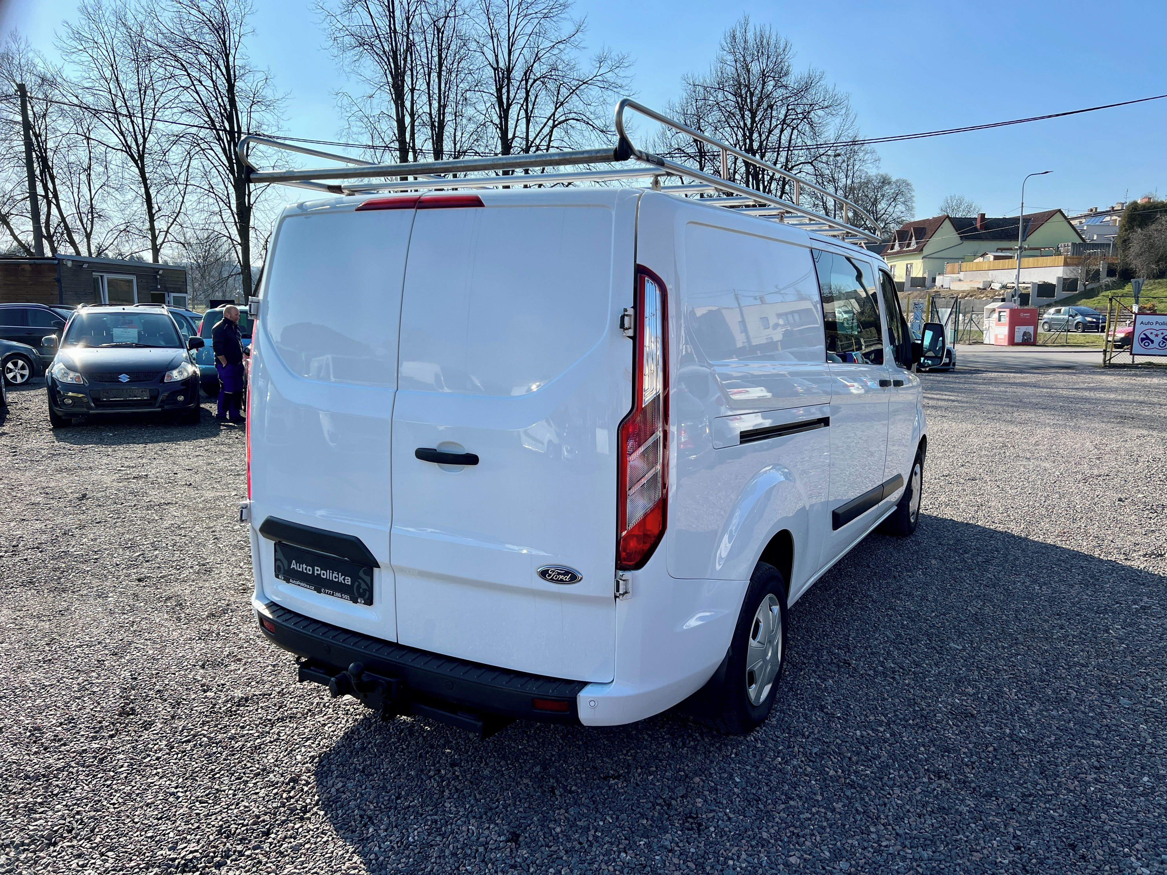 Ford Transit Custom, 2.0d 96 kW L2 5 míst,Výbava - fotka 5