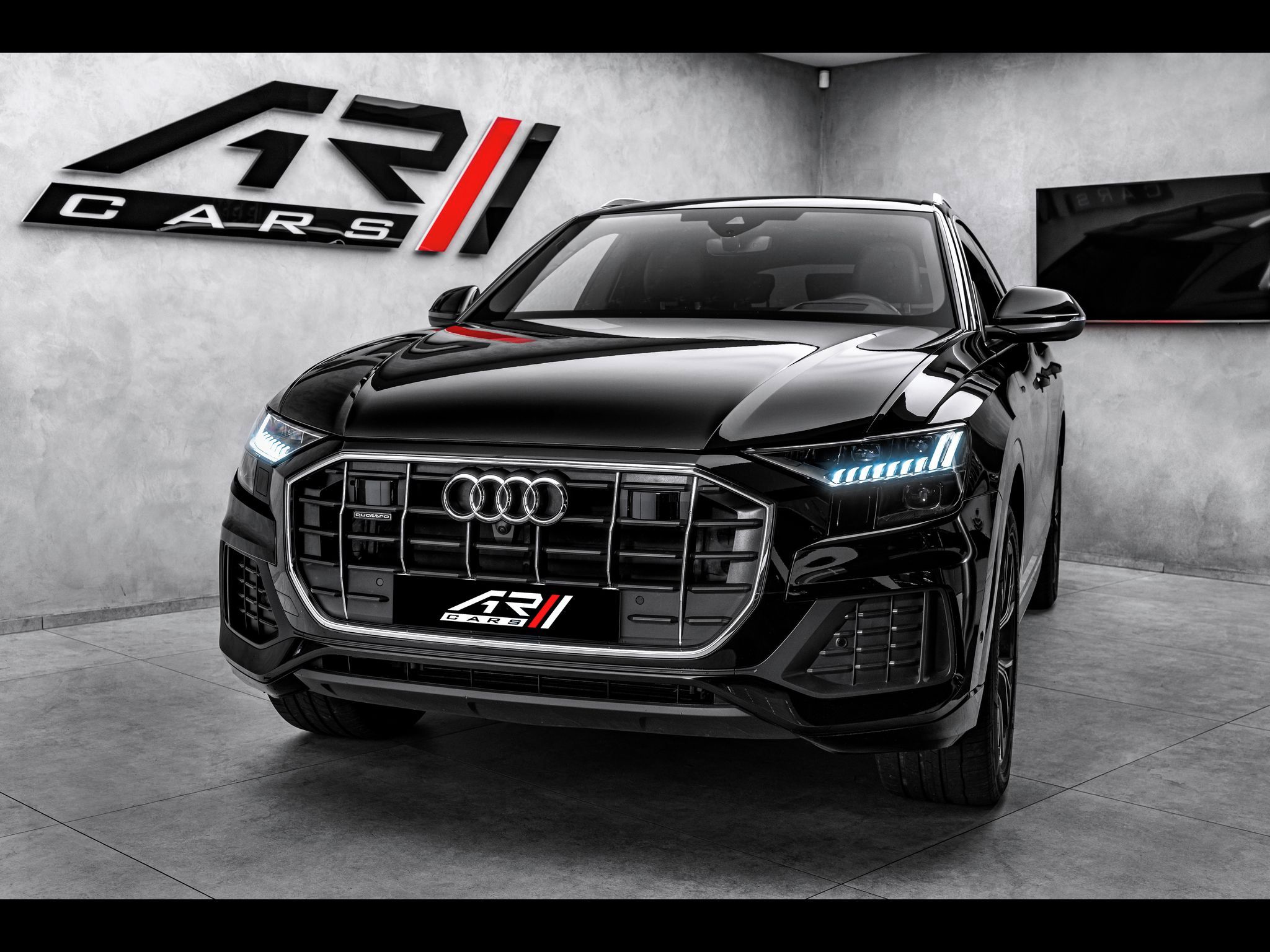 Audi Q8 - fotka 4