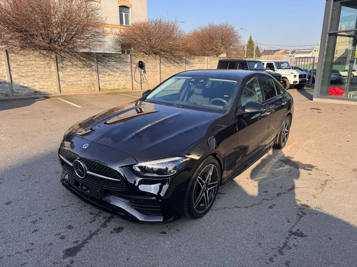 Mercedes-Benz Třídy C, C 220 d 4MATIC - fotka 3