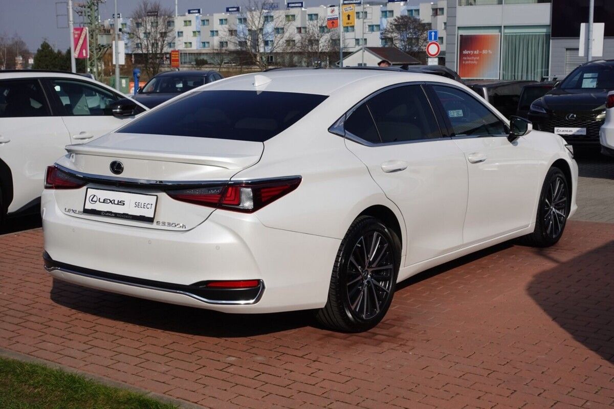 Lexus ES 300h, 2,5HSD Elegance Plus - fotka 5