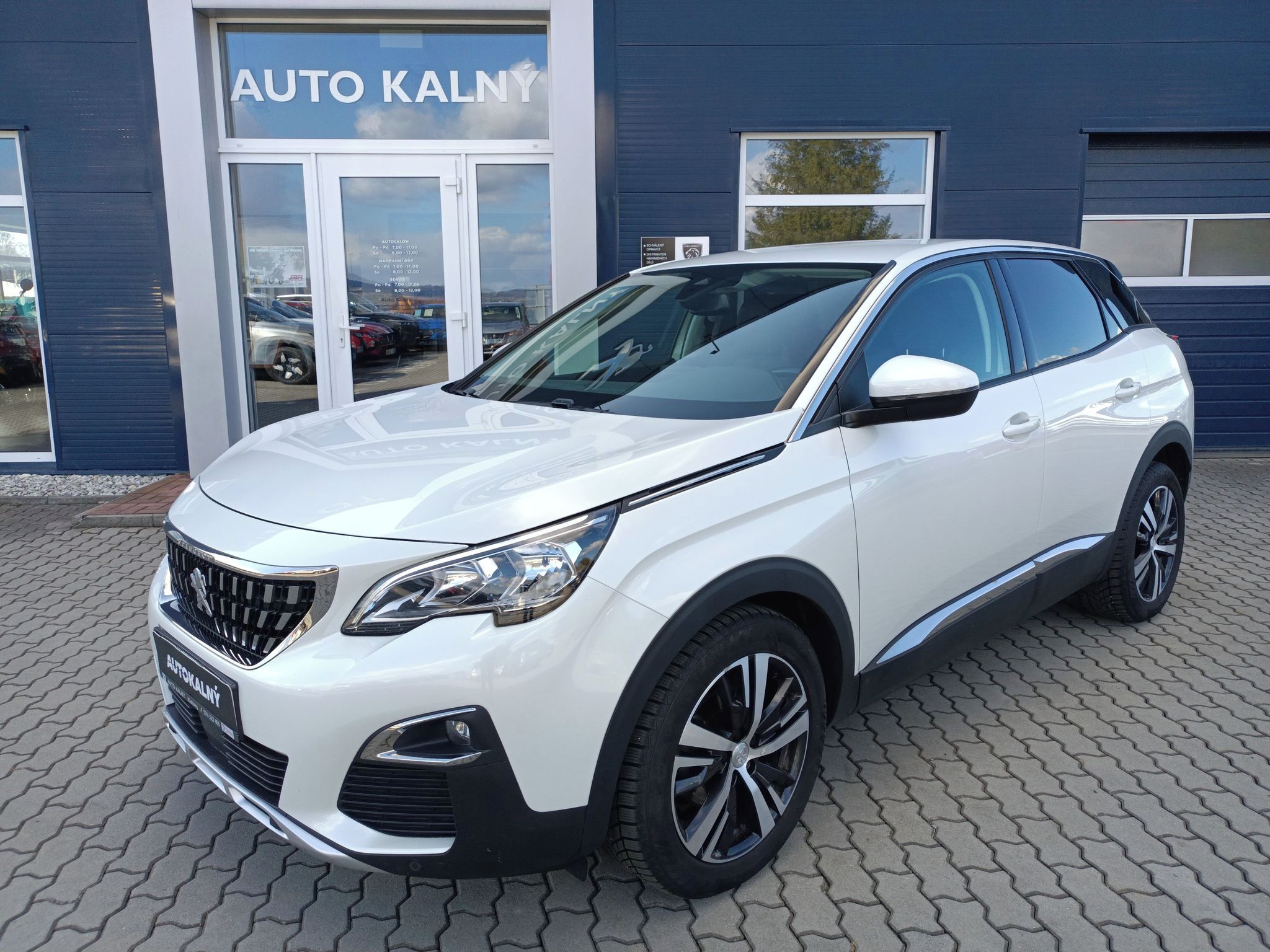 Peugeot 3008, ALLURE 1.6 BlueHDi 120 S&S MAN