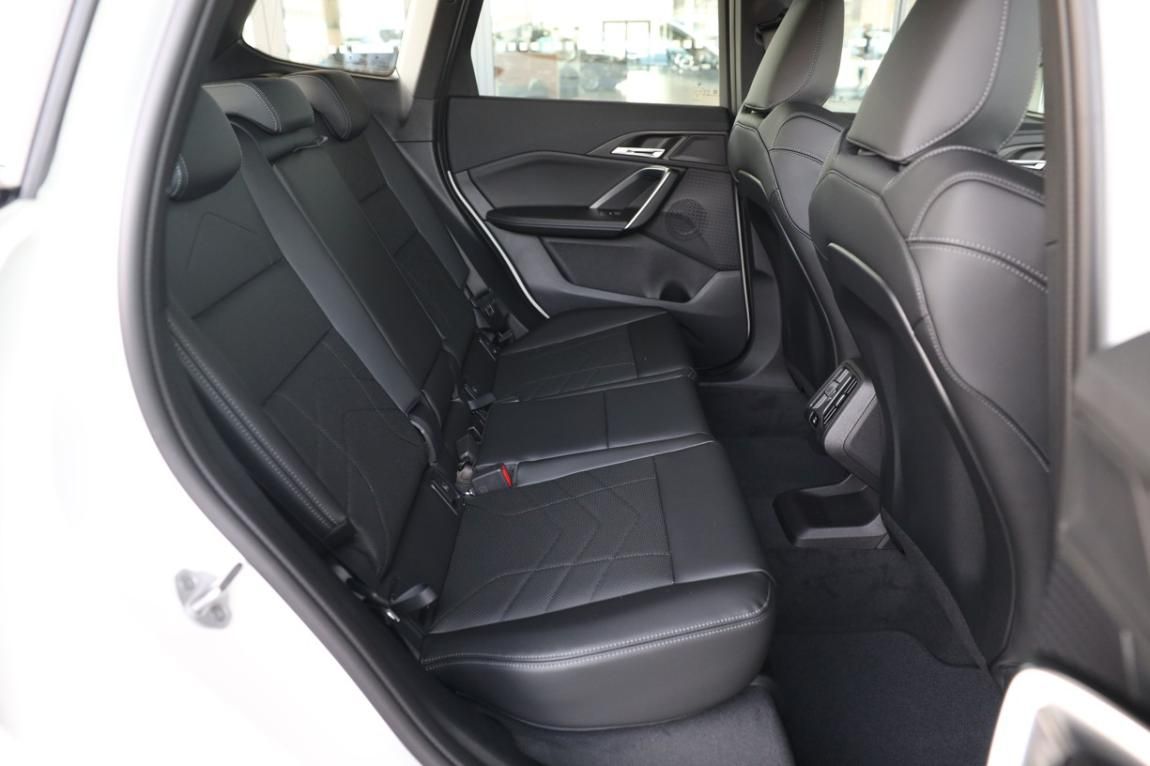BMW X1, xDrive23i - fotka 6