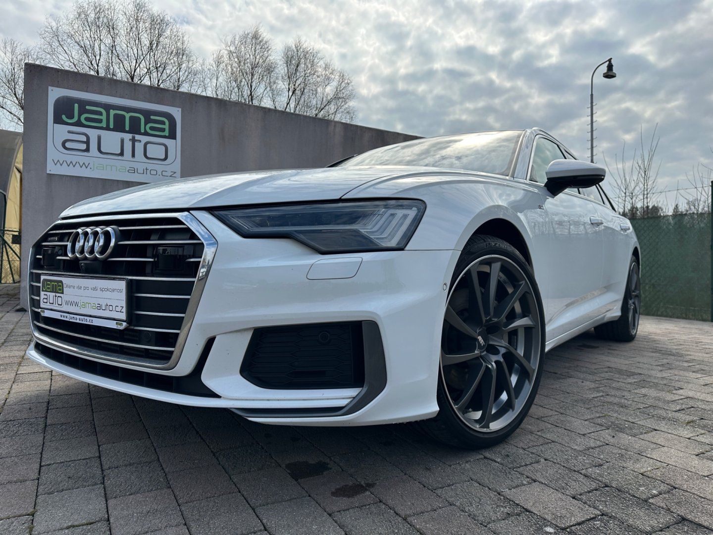 Audi A6, 3,0TDI 210kW S-LINE QUATTRO - fotka 3