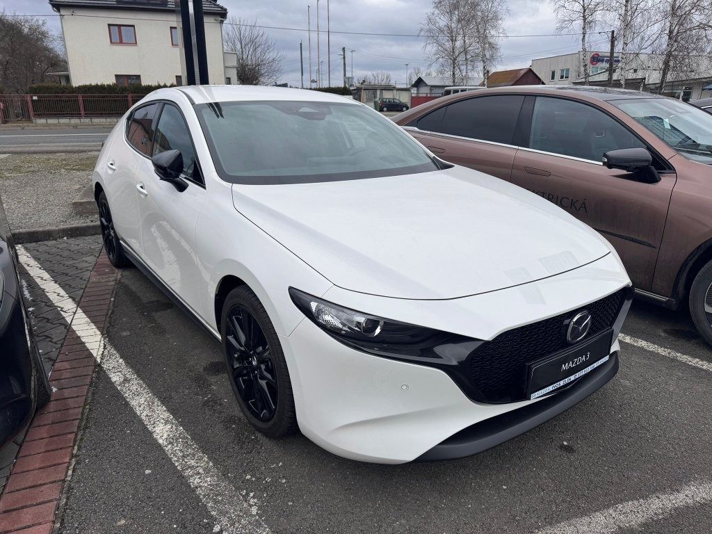Mazda 3, HB 2,5 6MT Homura - fotka 3