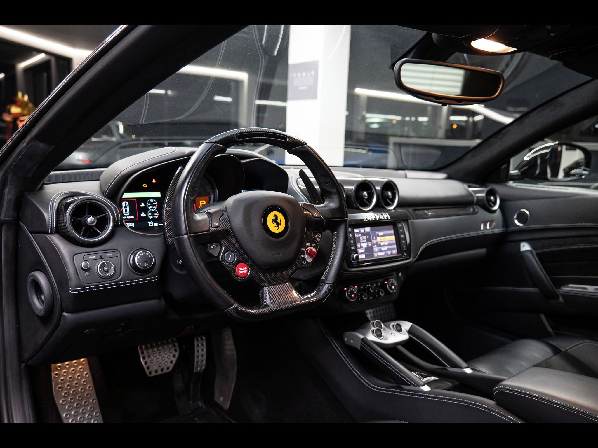 Ferrari FF, V12 / záruka - fotka 5