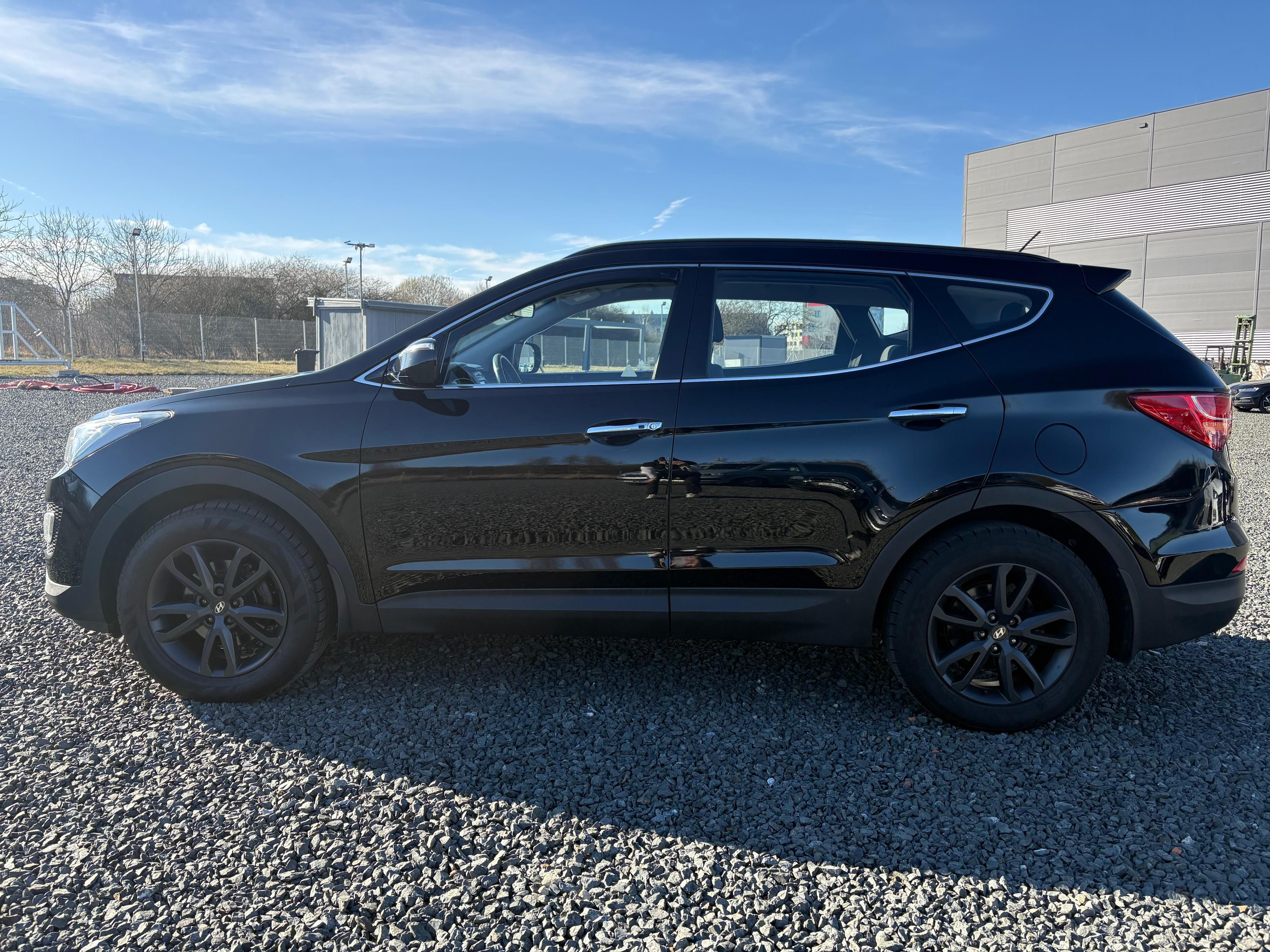 Hyundai Santa Fe, 2.2CRDi 145kw Style 4x4 Pův ČR - fotka 5