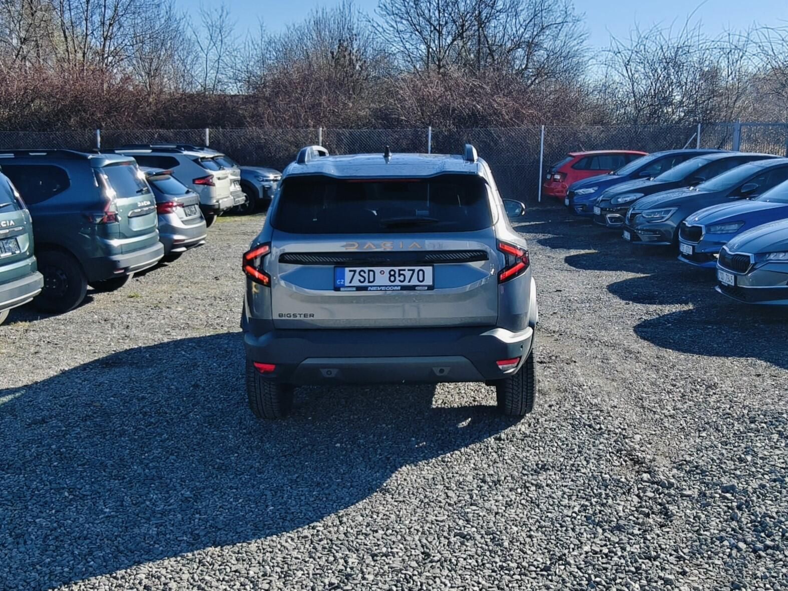 Dacia Bigster, 1,2 mild hybrid-G 140 Extreme - fotka 6