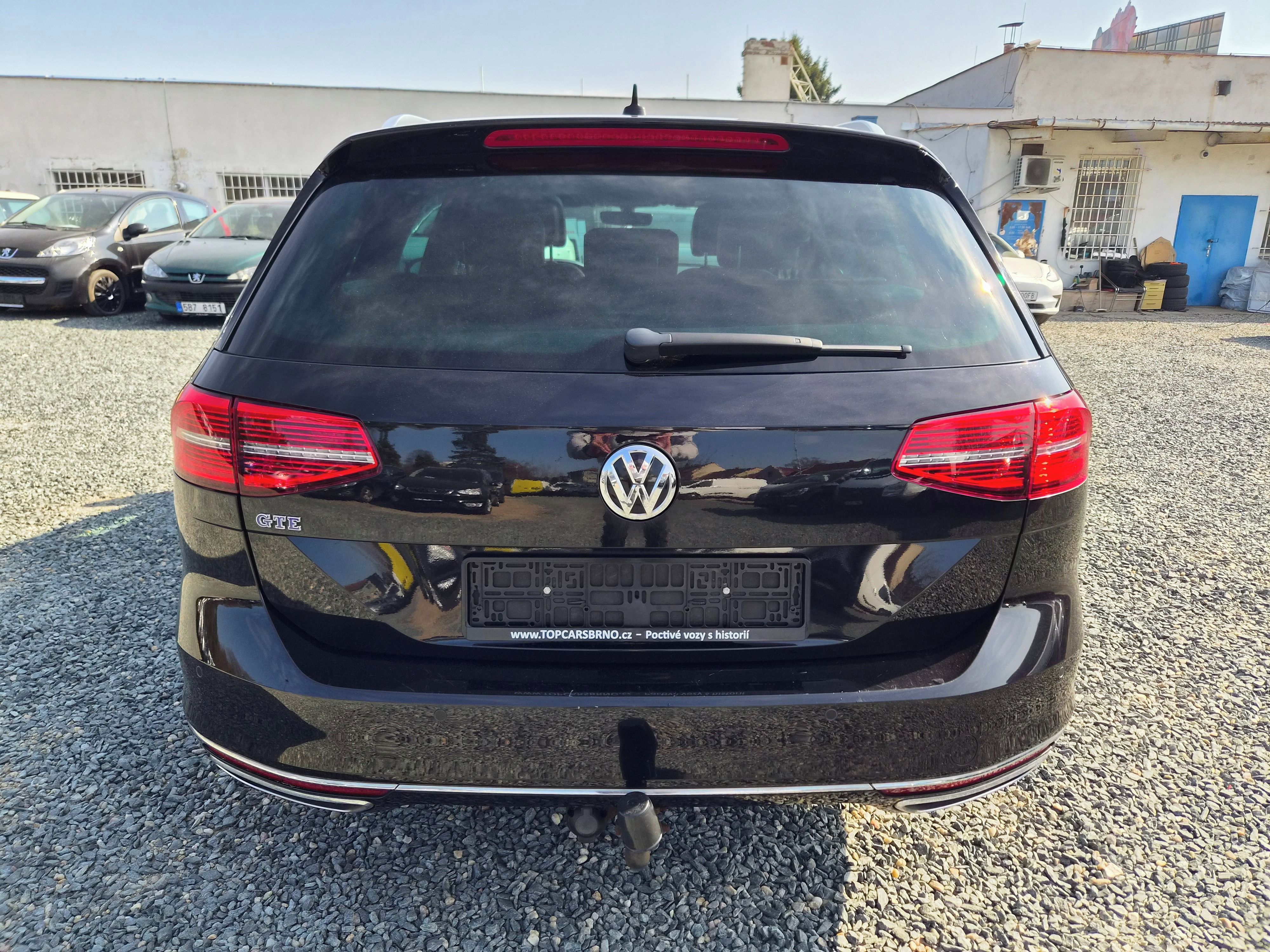 Volkswagen Passat, GTE 1.4 TSI 12/2016 PANORAMA - fotka 6