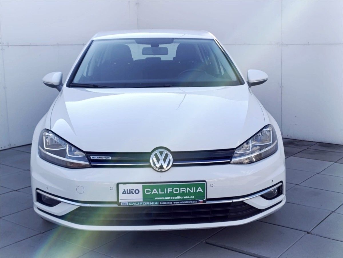 Volkswagen Golf, 1,5 TGi  DSG Aut.klima ACC - fotka 3