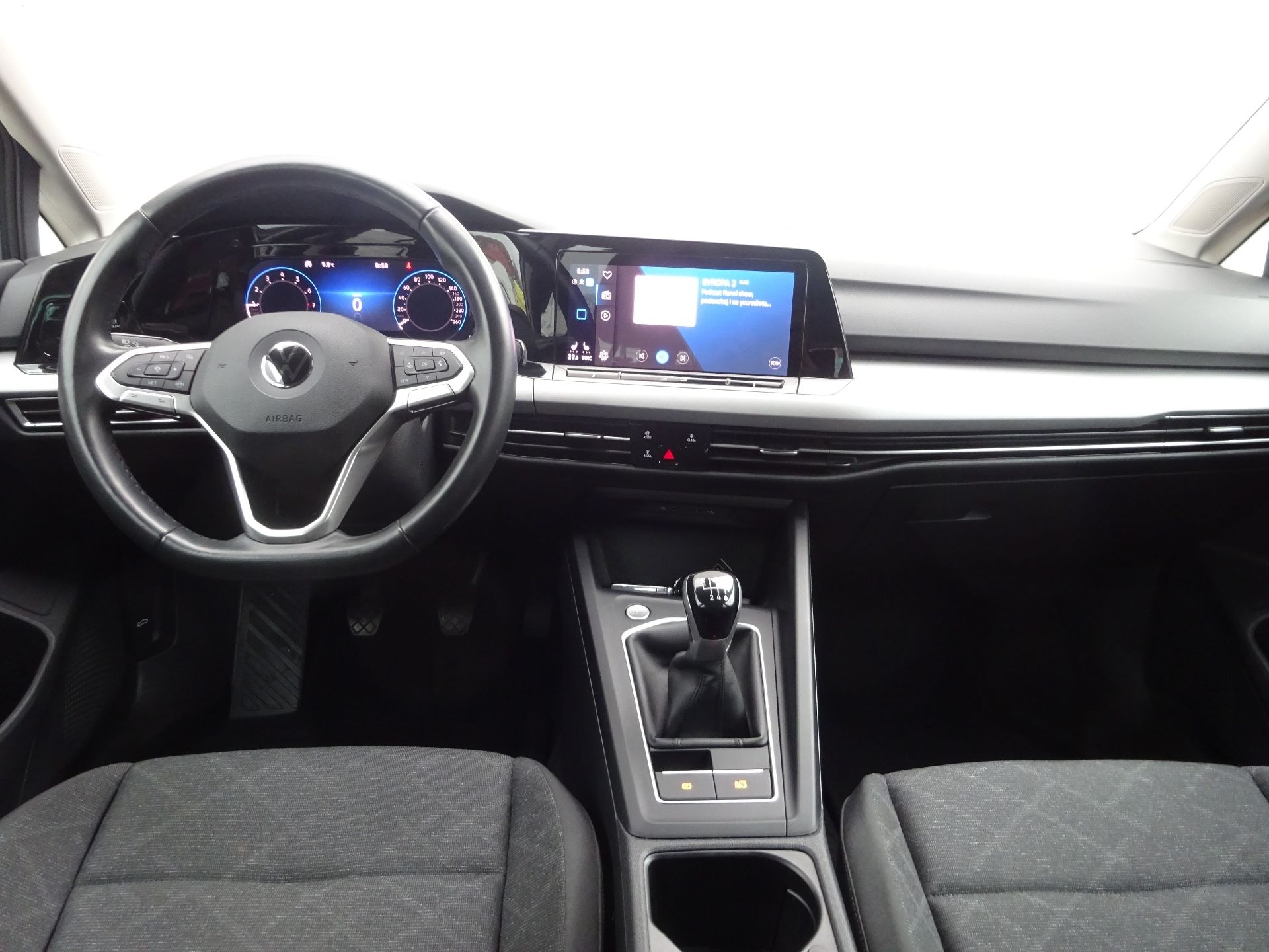 Volkswagen Golf, 1,0TSi /81kW Variant Life - fotka 5