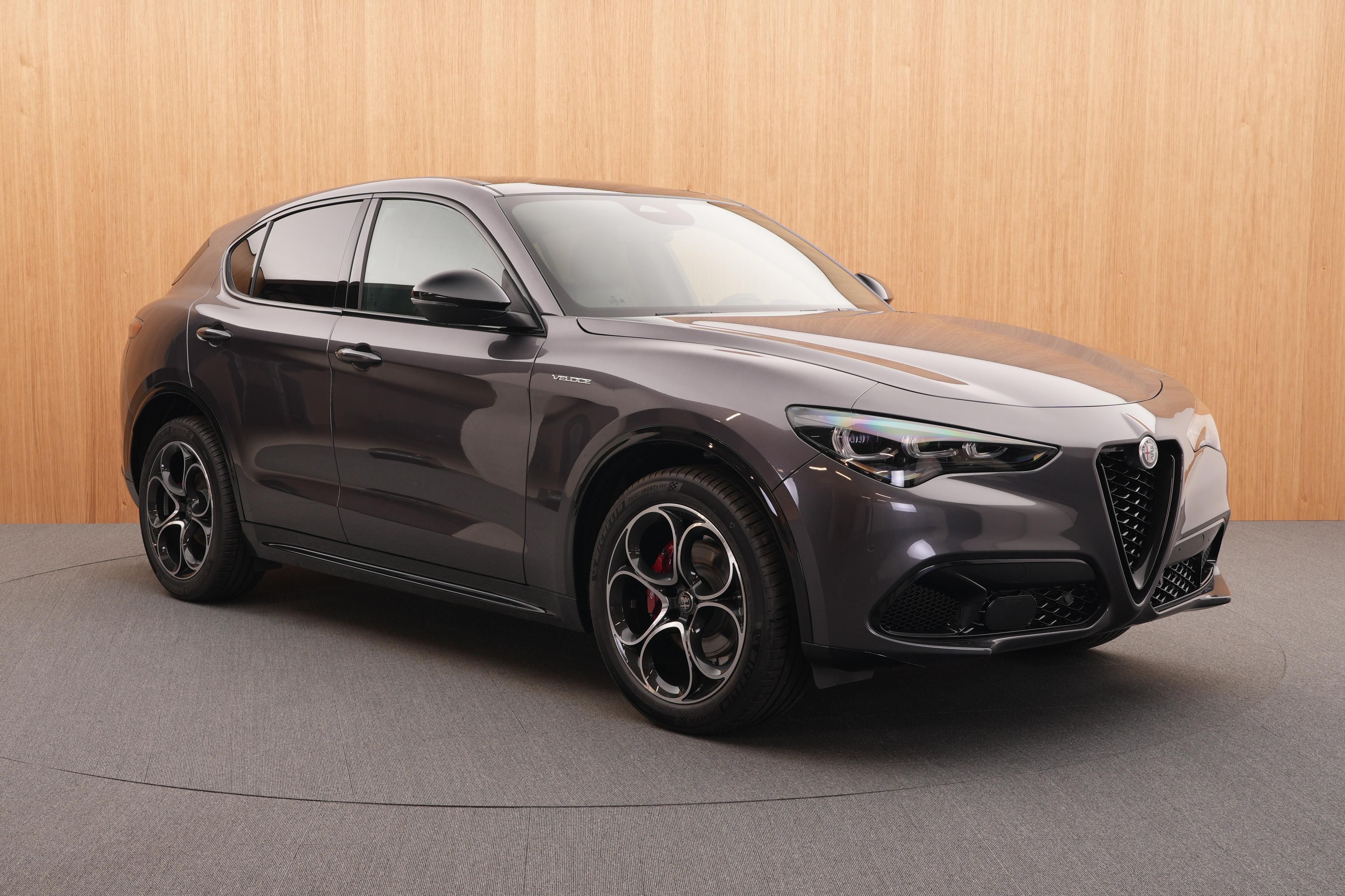 Alfa Romeo Stelvio, Veloce 2.2 JTDm Q4 AT8 - fotka 6
