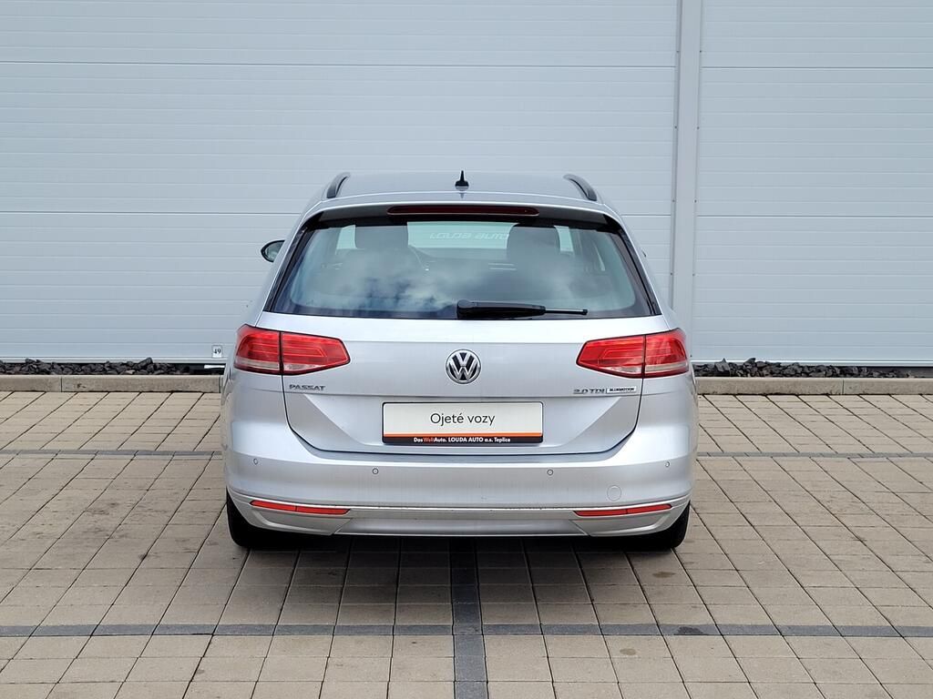 Volkswagen Passat Variant, business 2.0 TDI 110 kW - fotka 6