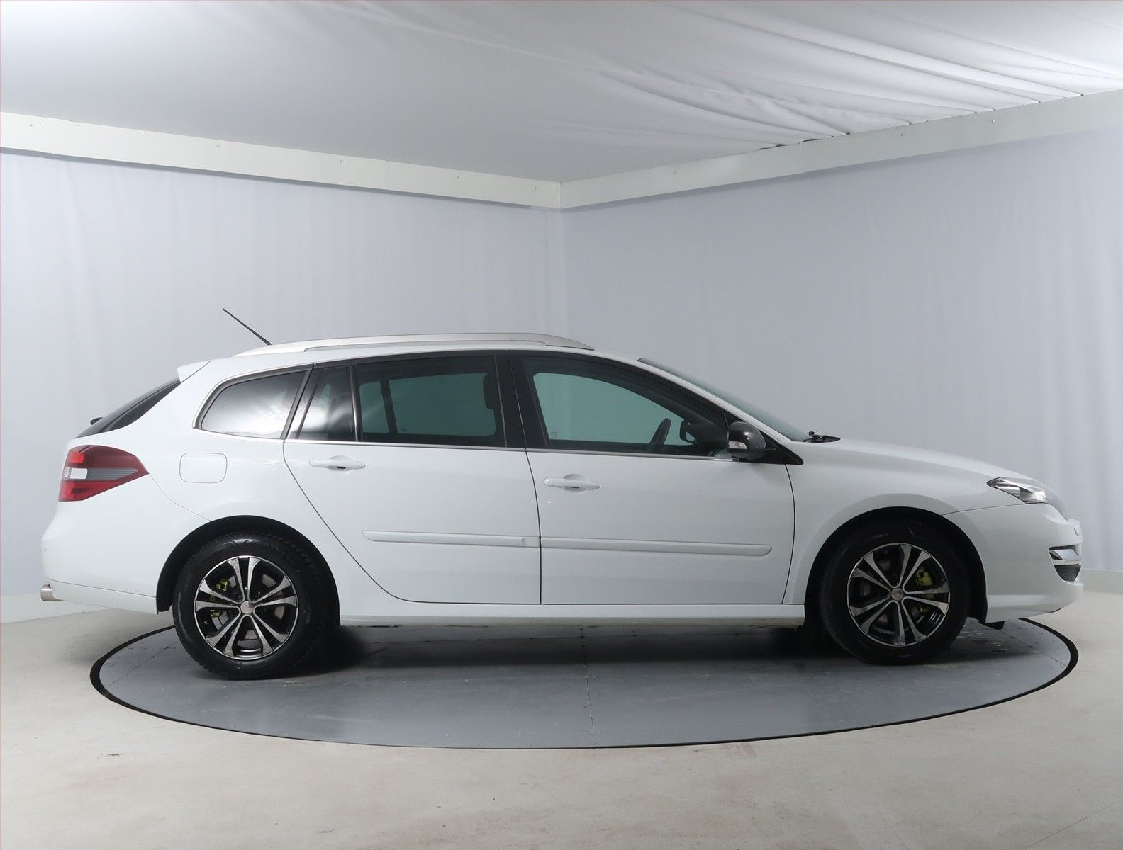 Renault Laguna, 2.0 DCi, NOVÁ CENA, Navi - fotka 6