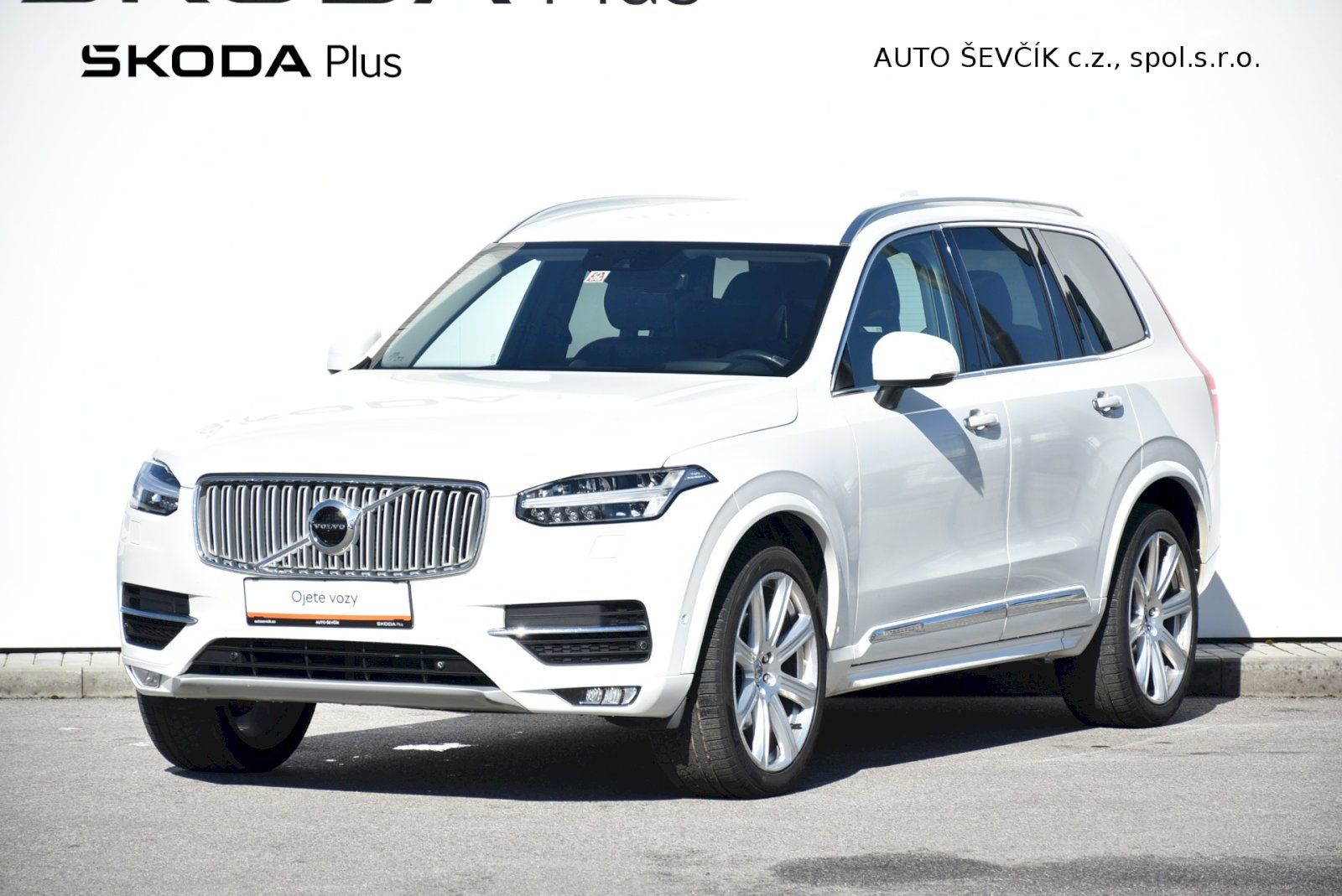 Volvo XC90, Volvo XC90 D5