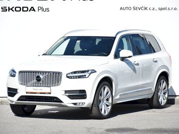 Volvo XC90 D5
