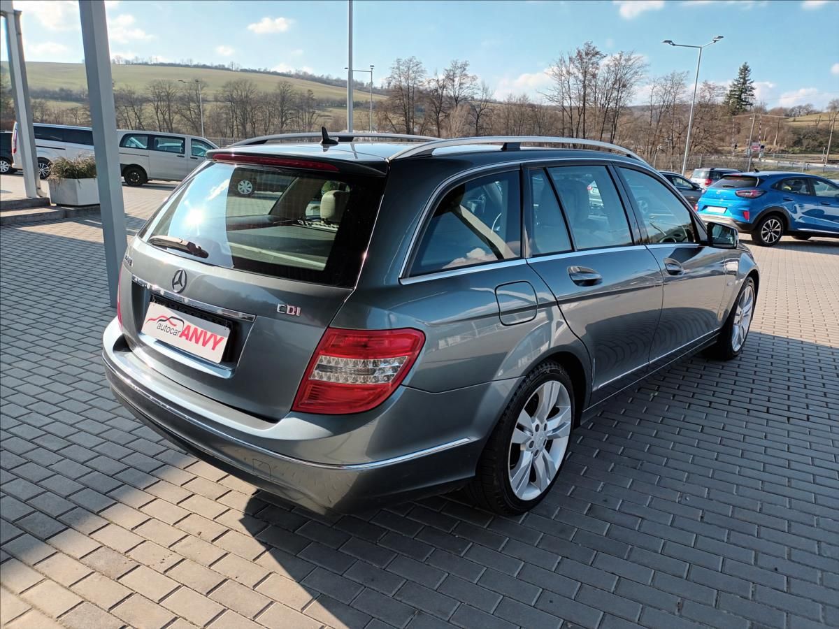 Mercedes-Benz Třídy C, 2,1 200CDI,100KW,ELEGANCE, - fotka 5