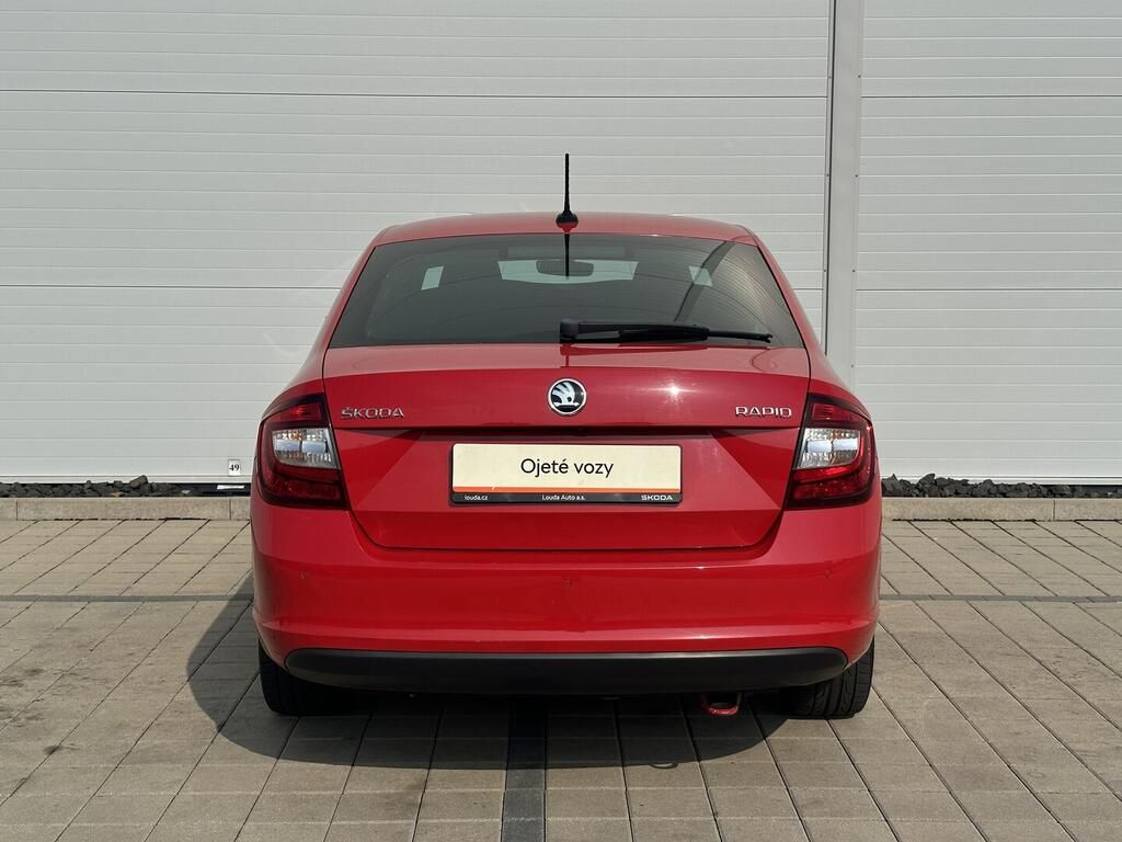 Škoda Rapid, Style 1.0 TSI 70 kW - fotka 6