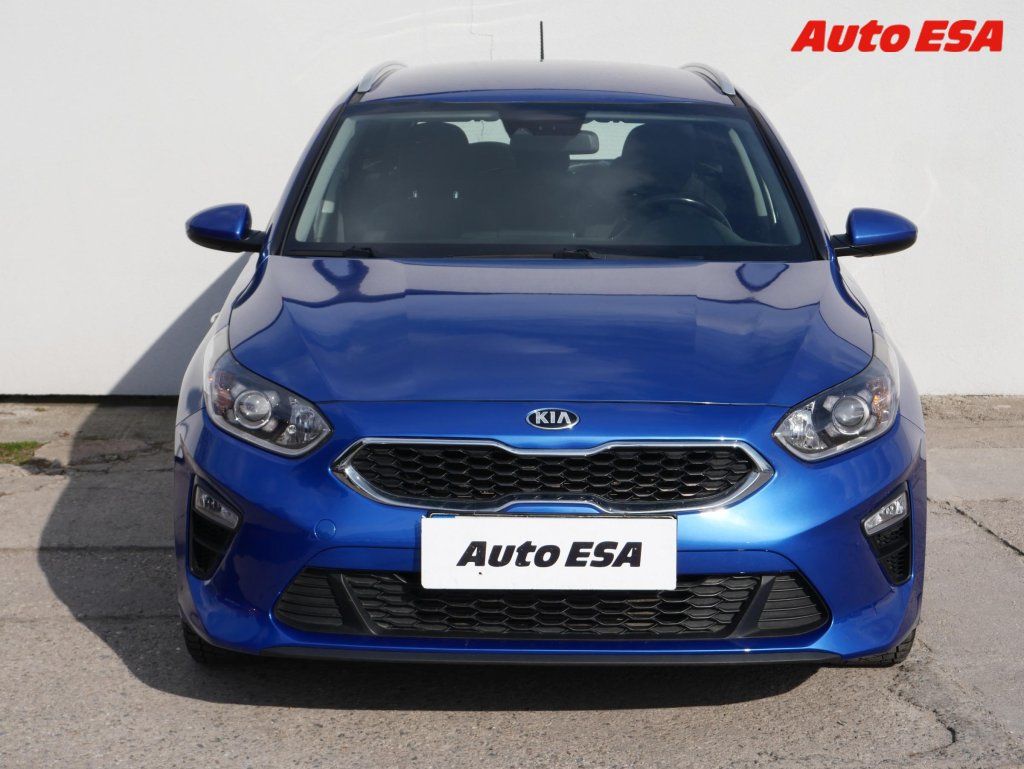 Kia Cee´d, 1.6 CRDi,ČR,AC,temp - fotka 2