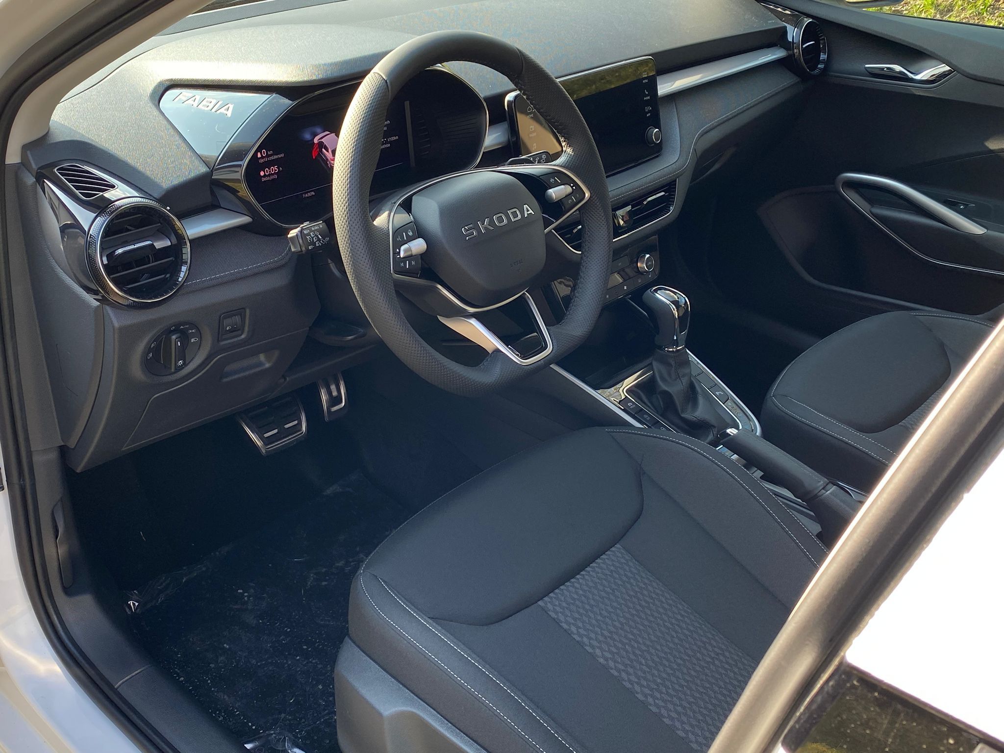 Škoda Fabia, 1,0 TSI 85kW DSG Dynamic - fotka 6