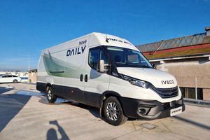 Iveco Daily, 3.0L/180hp/8q aut/led/kamera