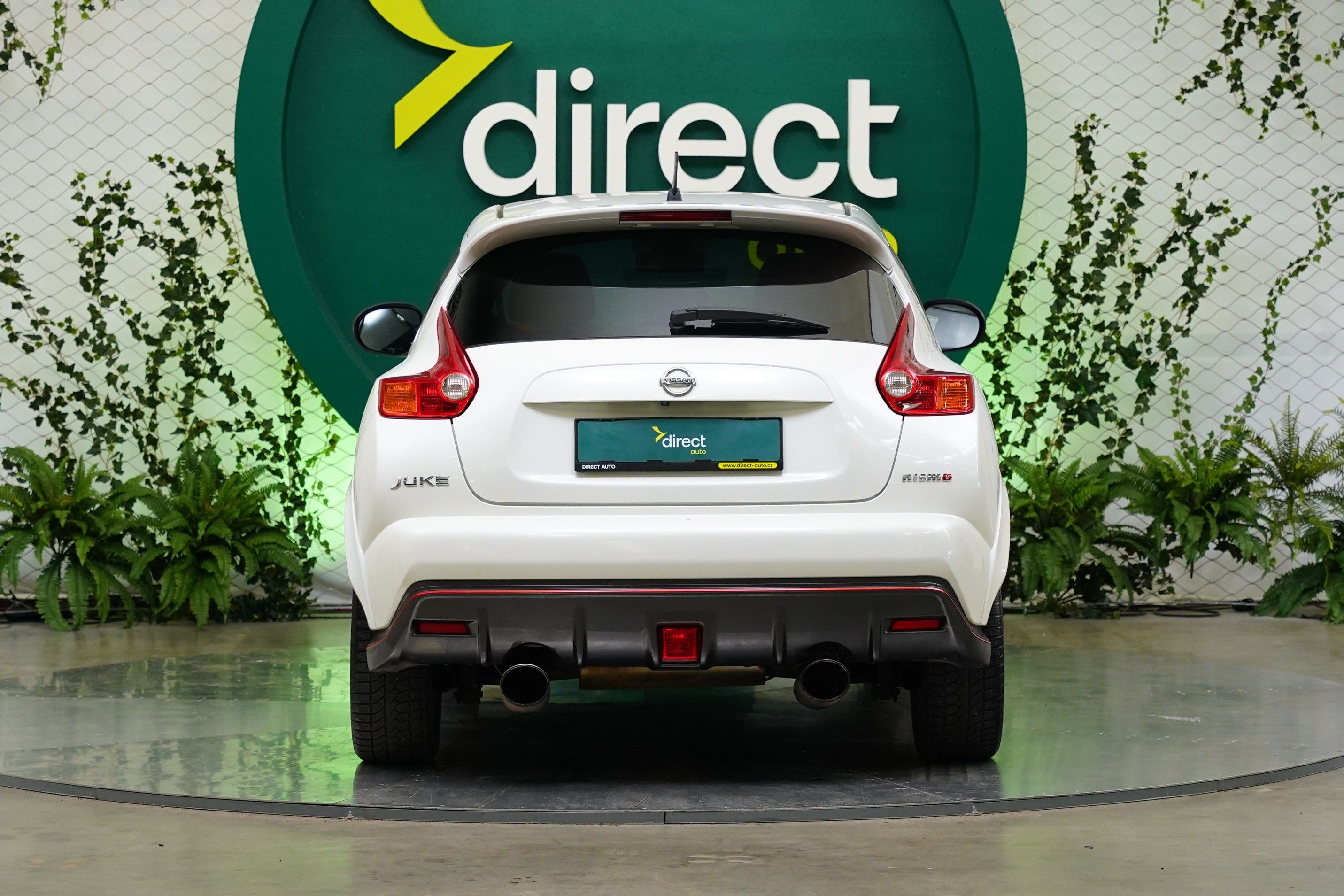 Nissan Juke, 1.6 DIG-T 147 kW Nismo - fotka 6