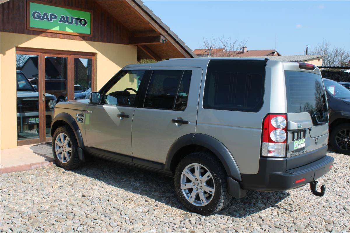 Land Rover Discovery, 3.0 TDV6 S 155kW 4X4 ČR DPH - fotka 4