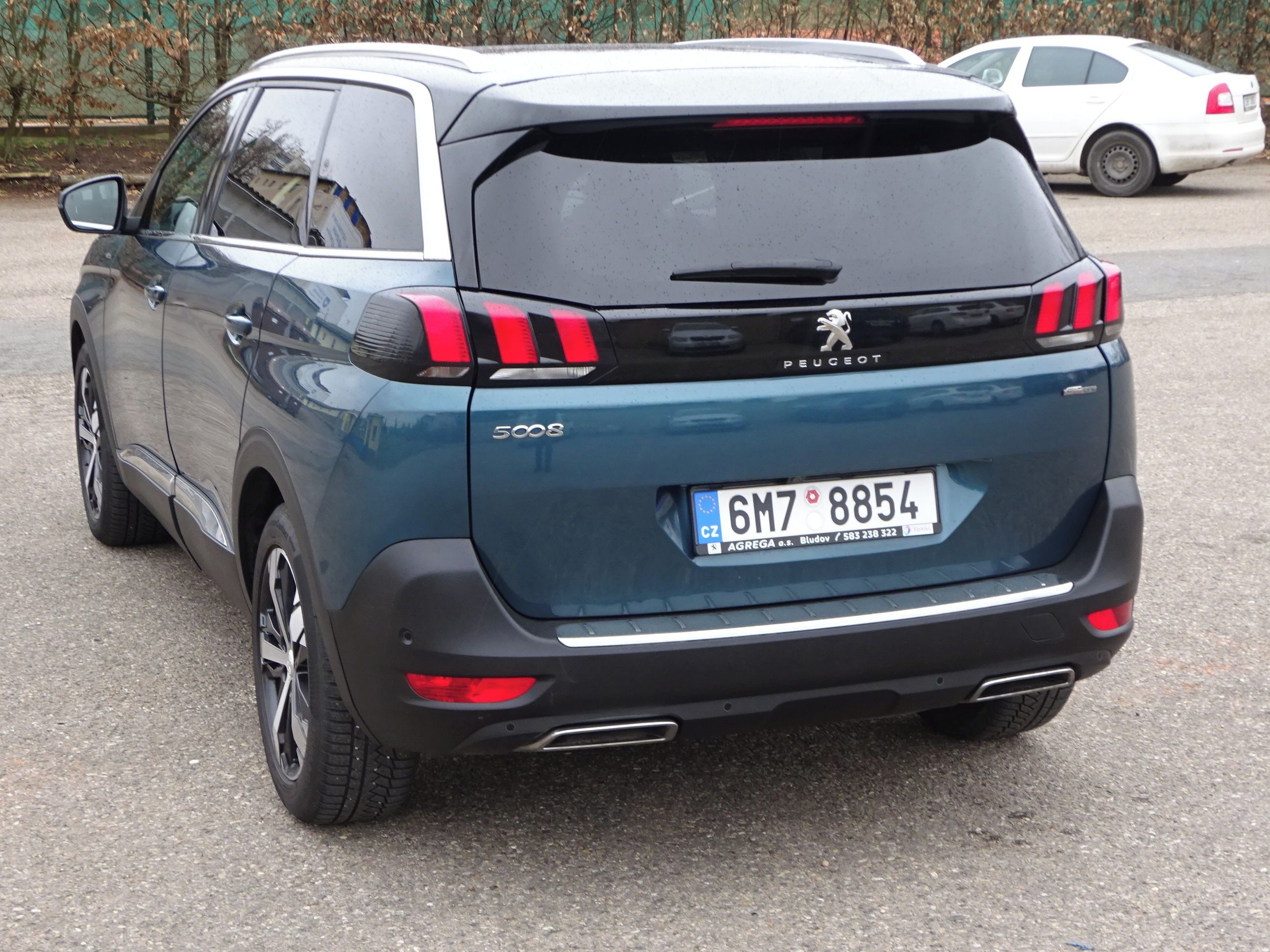 Peugeot 5008, 1.6 GT LINE (133 KW) serviska - fotka 4