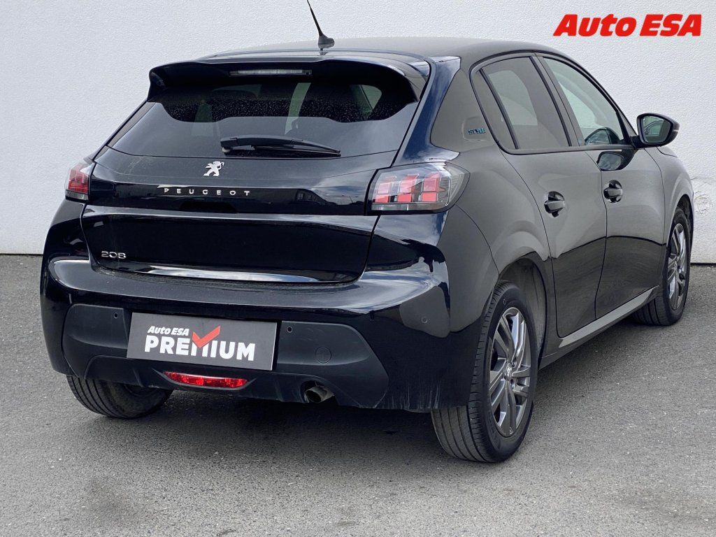 Peugeot 208, 1.2PT,Style,AT,LED - fotka 4