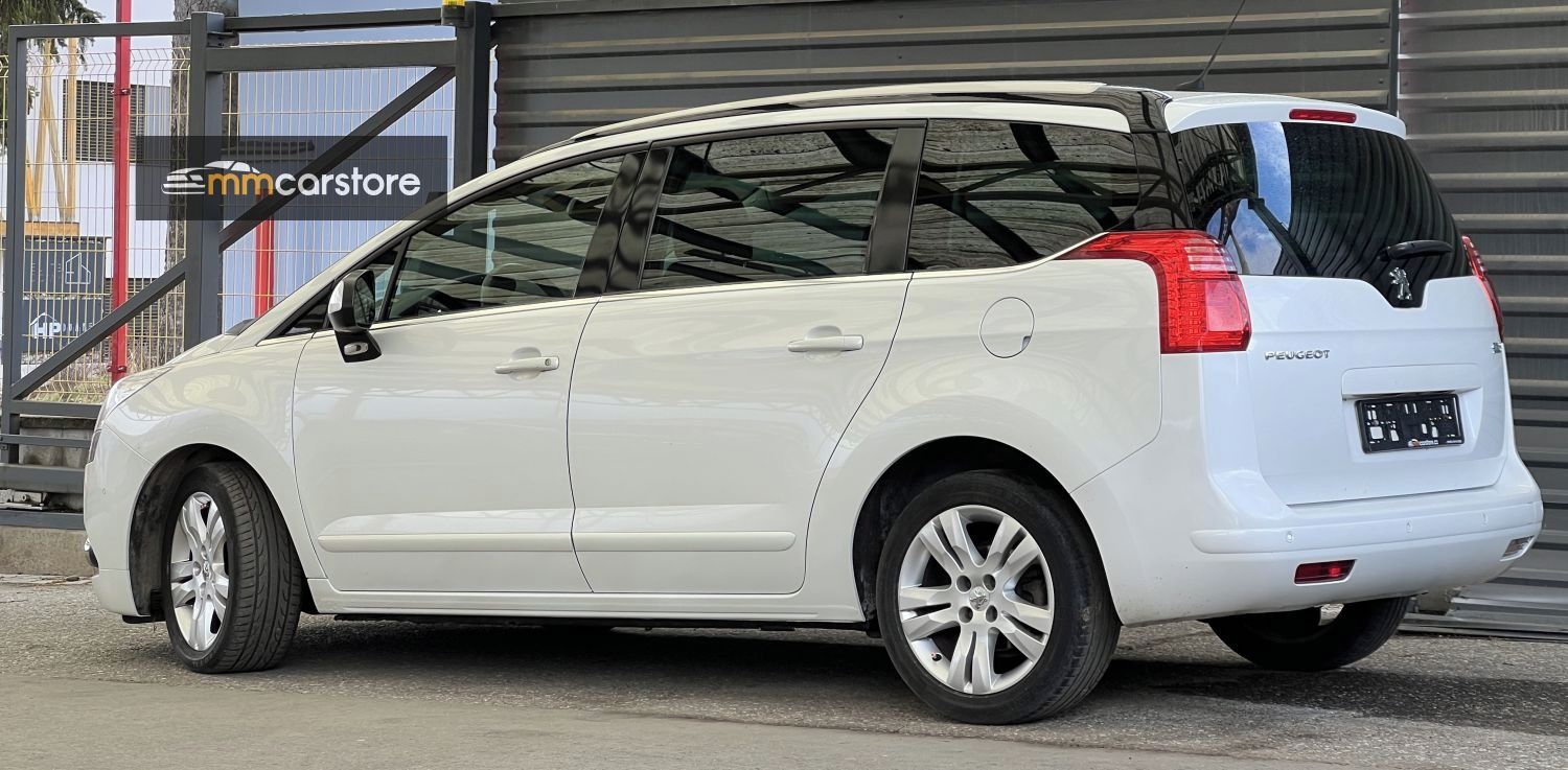 Peugeot 5008, 2.0 HDi, HEAD-UP, PANO, NAVI - fotka 5