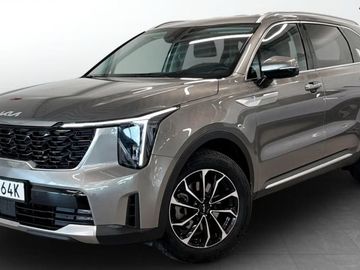 PHEV AWD Kamera 7 míst BOSE