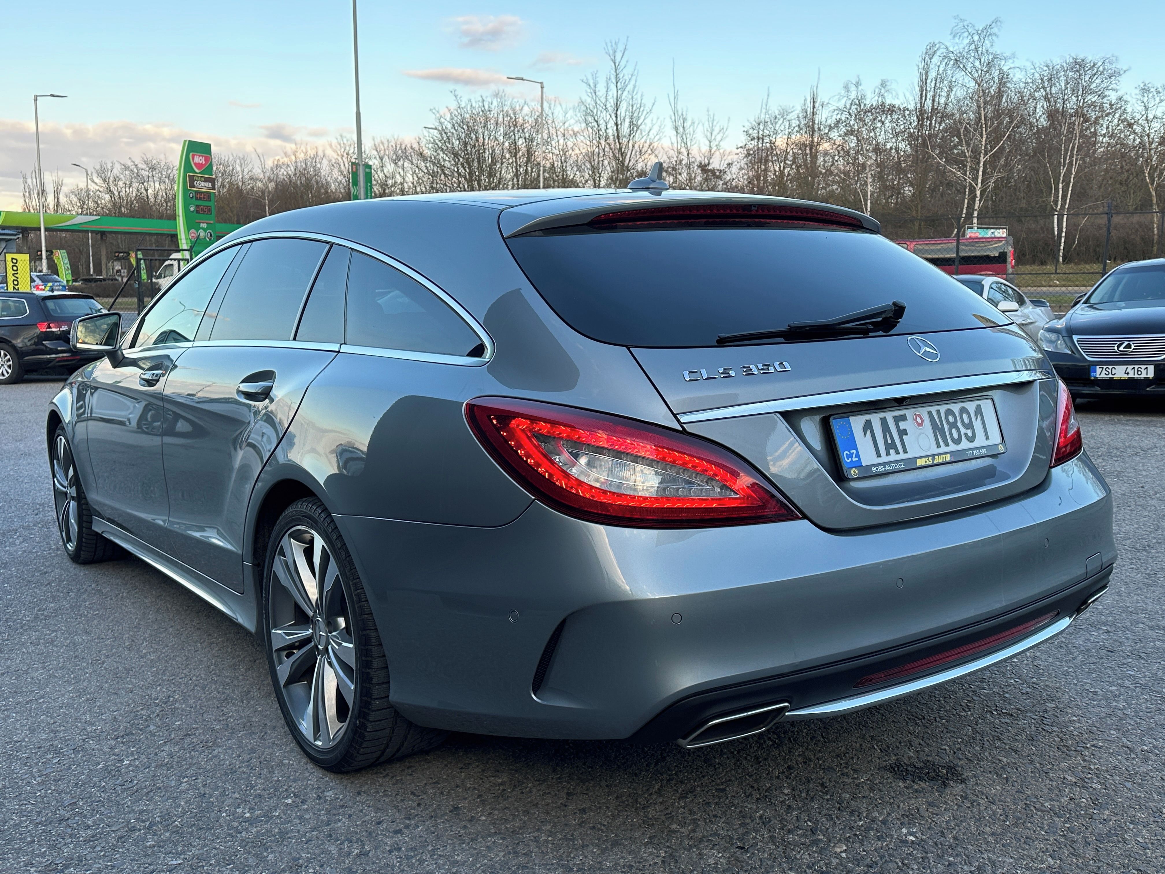 Mercedes-Benz CLS, Mercedes-Benz CLS 350 2015 - fotka 4
