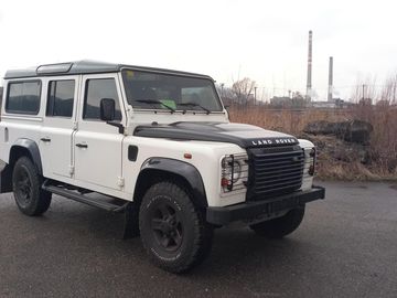 Land Rover Defender 110 td4