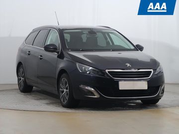 1.6 e-HDi, Navi, Xenony