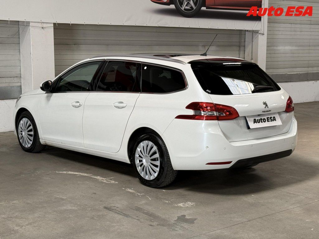 Peugeot 308, 2.0HDi,LED - fotka 4